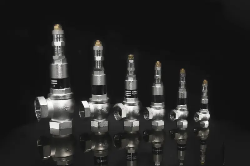 올바른 바이패스 안전 밸브 선택: 폐쇄형 마이크로 리프트가 가정용으로 가장 적합한 이유